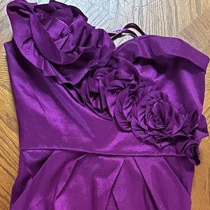 Max and Cleo Strapless Sweetheart Floral Purple Dress in size 2 (Like New!)